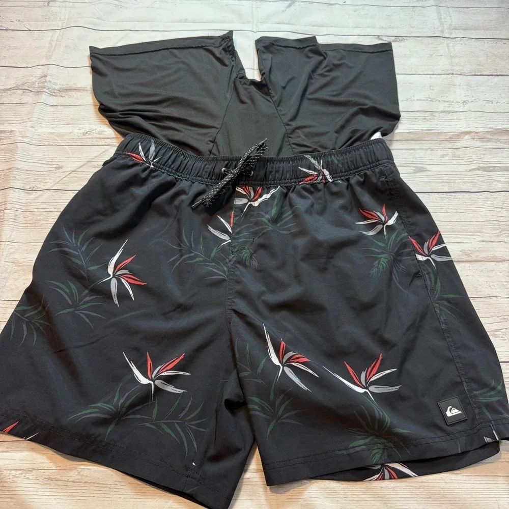 Quicksilver Boardshorts Swim Trunks Black‎ Floral Men's Size XL